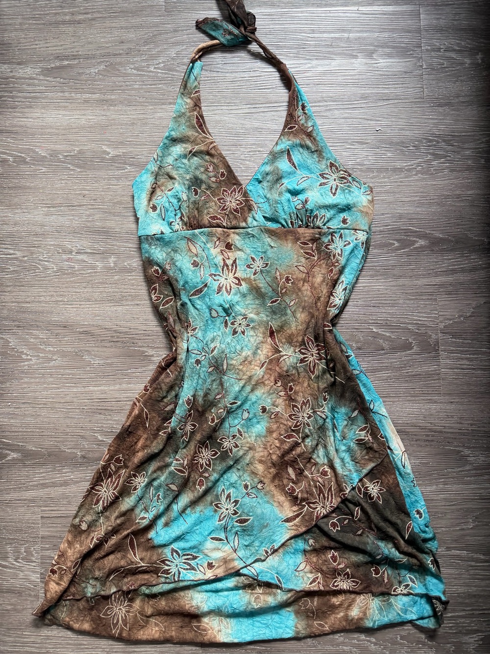 Vintage Libian Y2K halter sundress